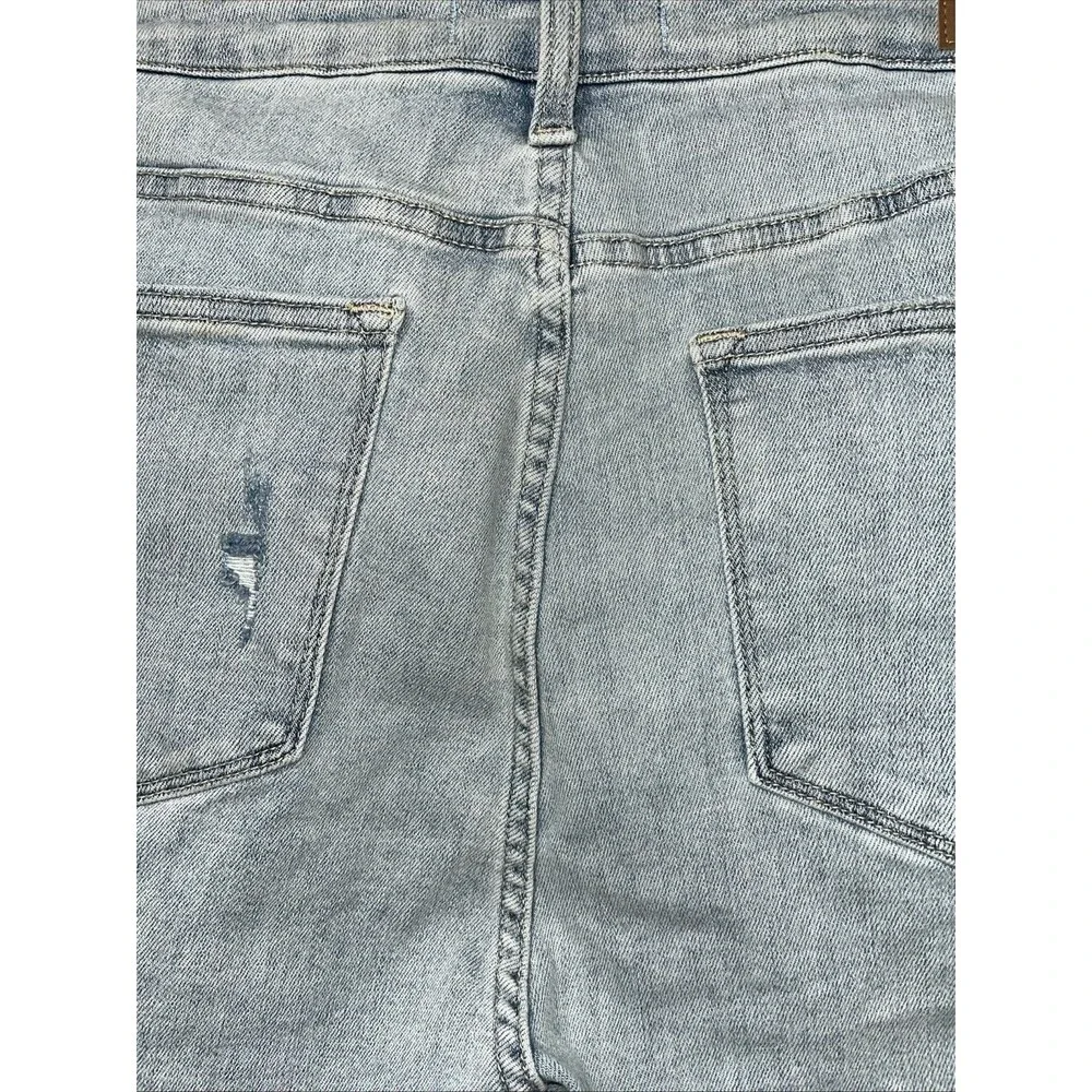 Judy Blue Mid Rise Light Wash Distressed Skinny Fit Destroyed Jeans Size 15 / 32 - Picture 5 of 9